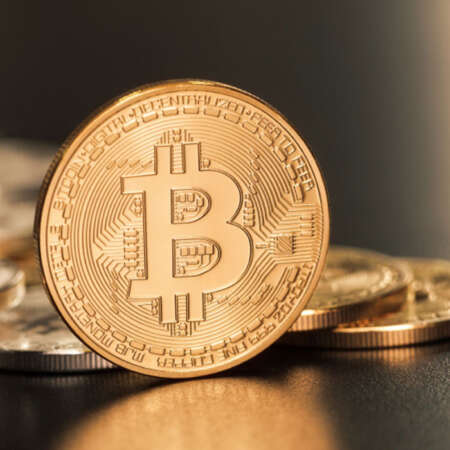 Che cos’è bitcoin? Un regalo all’umanità! A sostenerlo l’ex CEO di google per il continente africano
