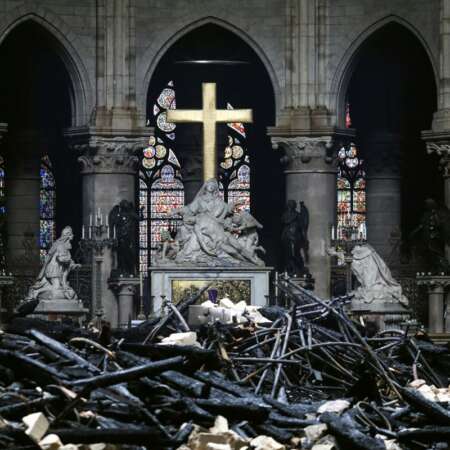 Incendio di Notre Dame: Blockshow organizza la raccolta fondi in criptovalute