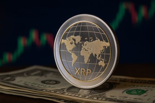 Una moneta con la scritta XRP